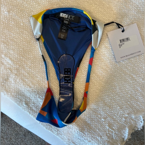 Beach Riot Chloe Bikini Bottom - Picture 4 of 4